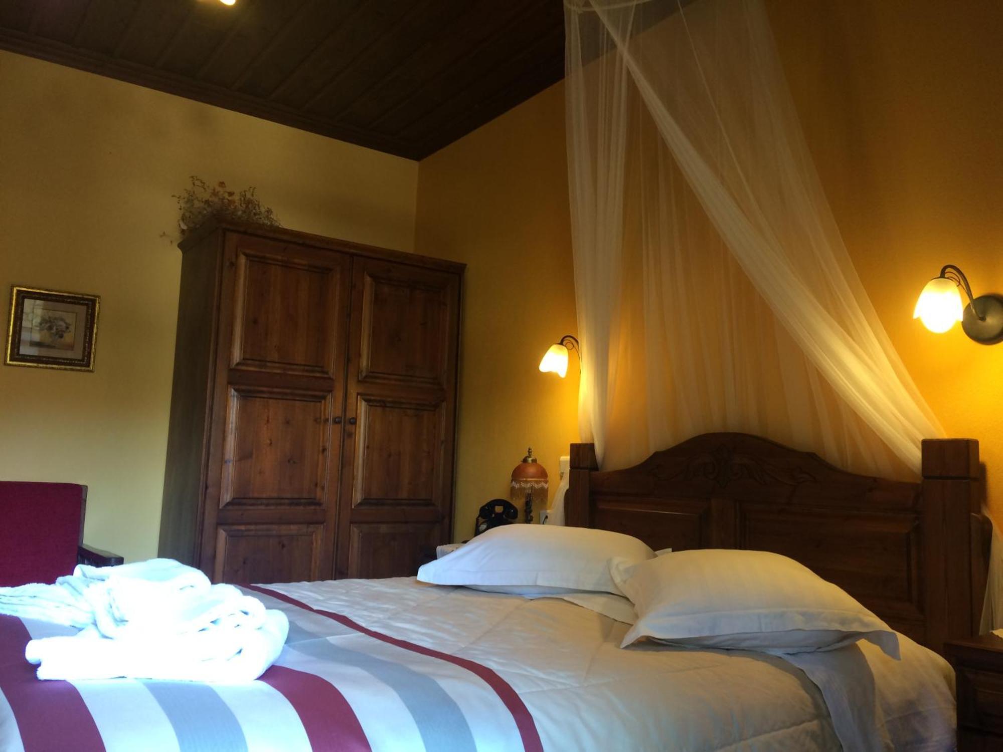 Hotel Archontiko Tsiboni à Eláti Extérieur photo
